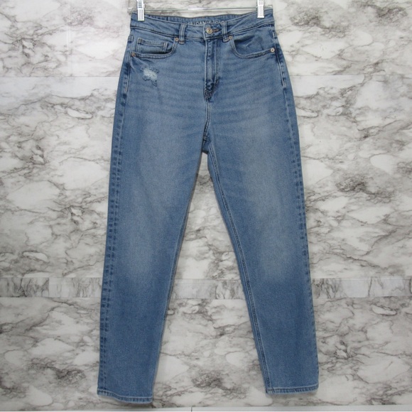 American Eagle Outfitters Denim - American Eagle Denim Mom Jeans Size 4 Regular